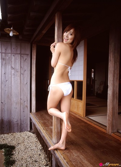 Aya Kiguchi in Summer Temptation from All Gravure