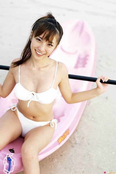 Azusa Yamamoto in Azuzaiku from All Gravure