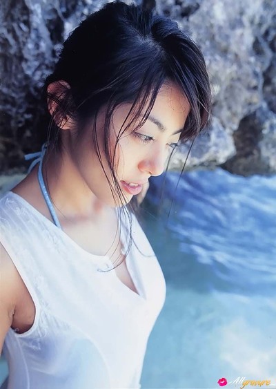 Harumi Nemoto in Yellow from All Gravure