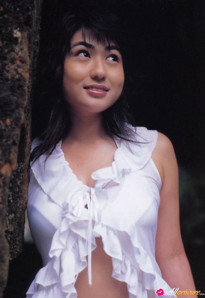 Nonami Takizawa in South from All Gravure