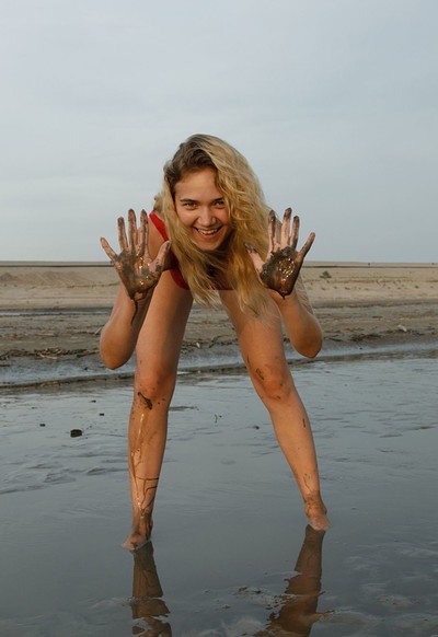 Sofia Orlova in On Gryaznyy Beach from Zishy