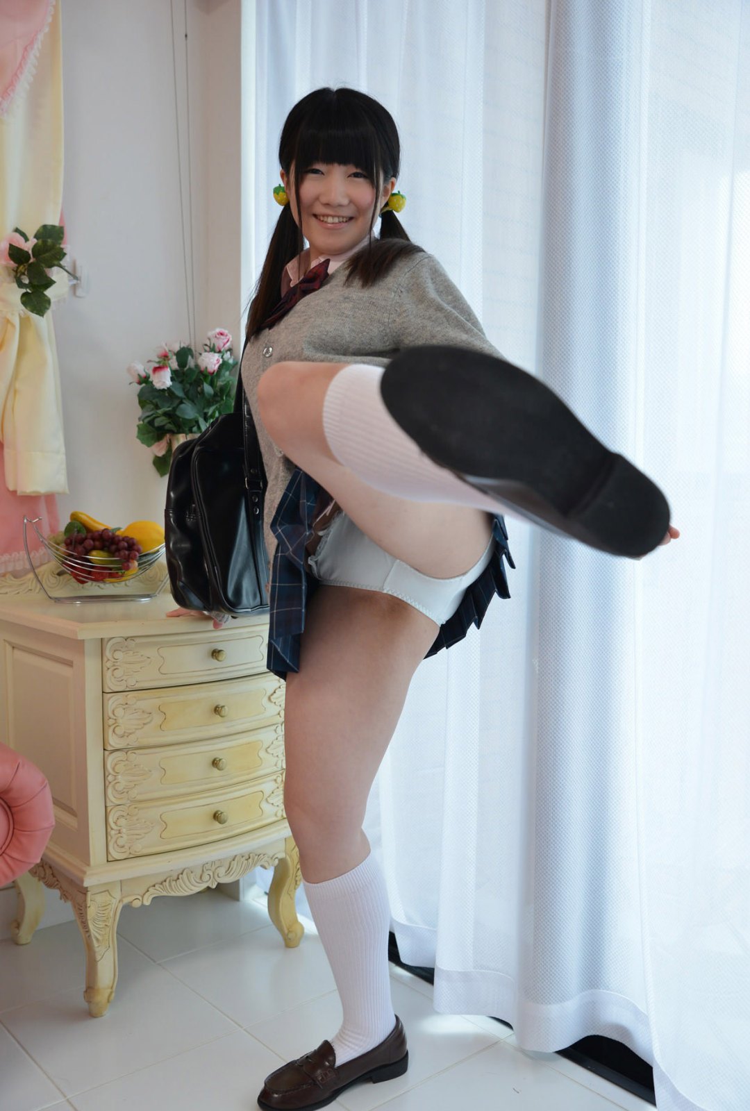 Momo Watanabe in All Gravure set Extra Credit-3276617