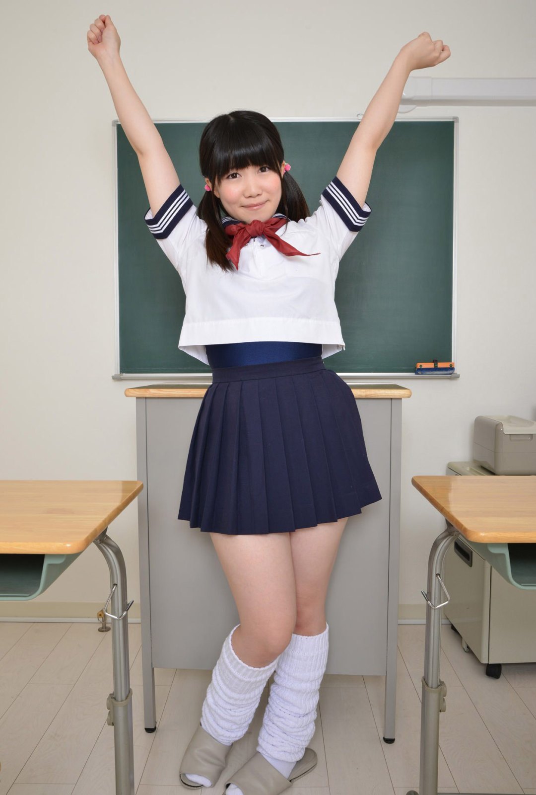Momo Watanabe in All Gravure set Fitting In 2-3276948