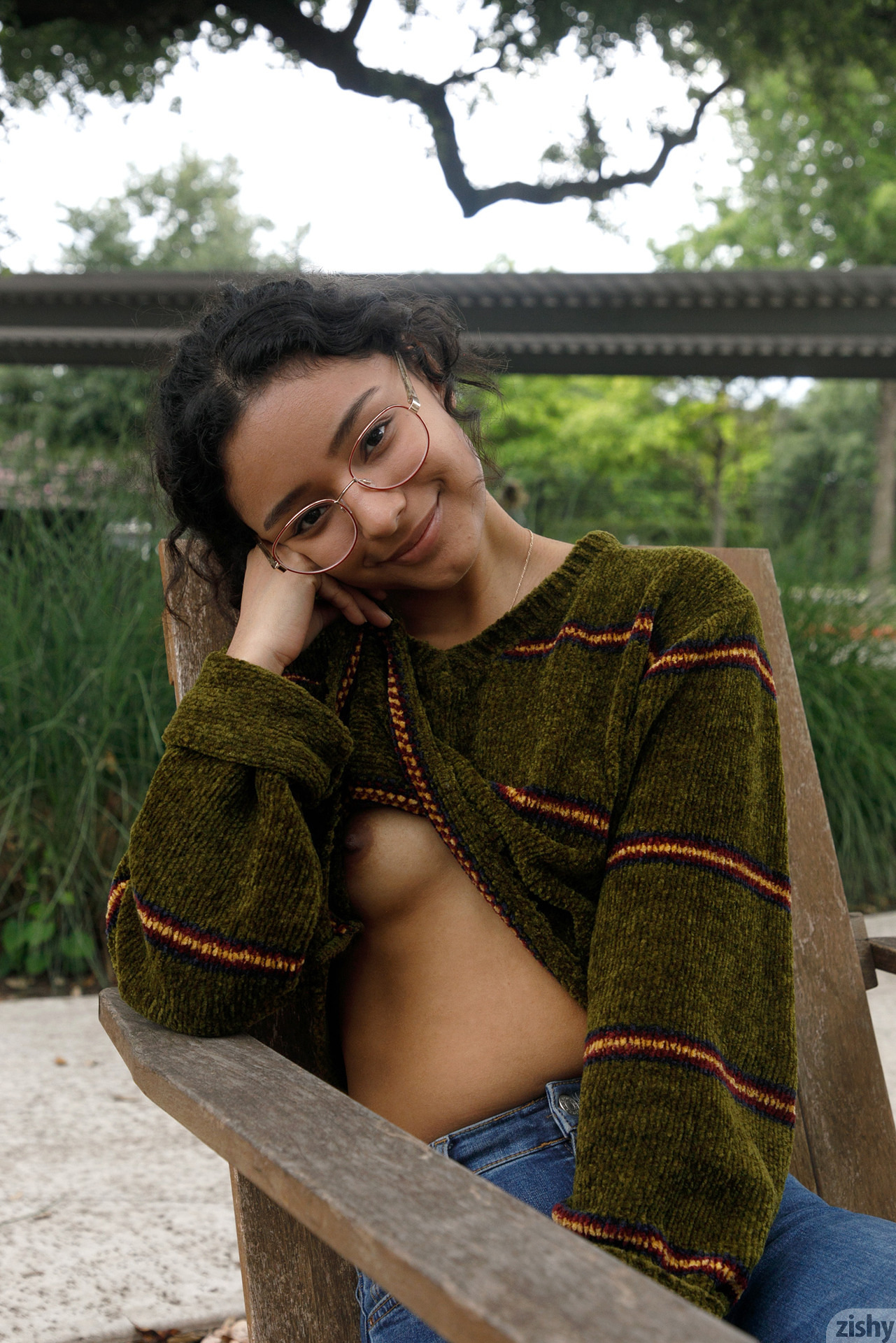 Renee Macias in Zishy set Sound of Sweet