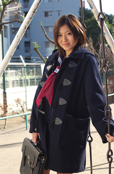 Mami Matsuyama in Ask Me Out from All Gravure