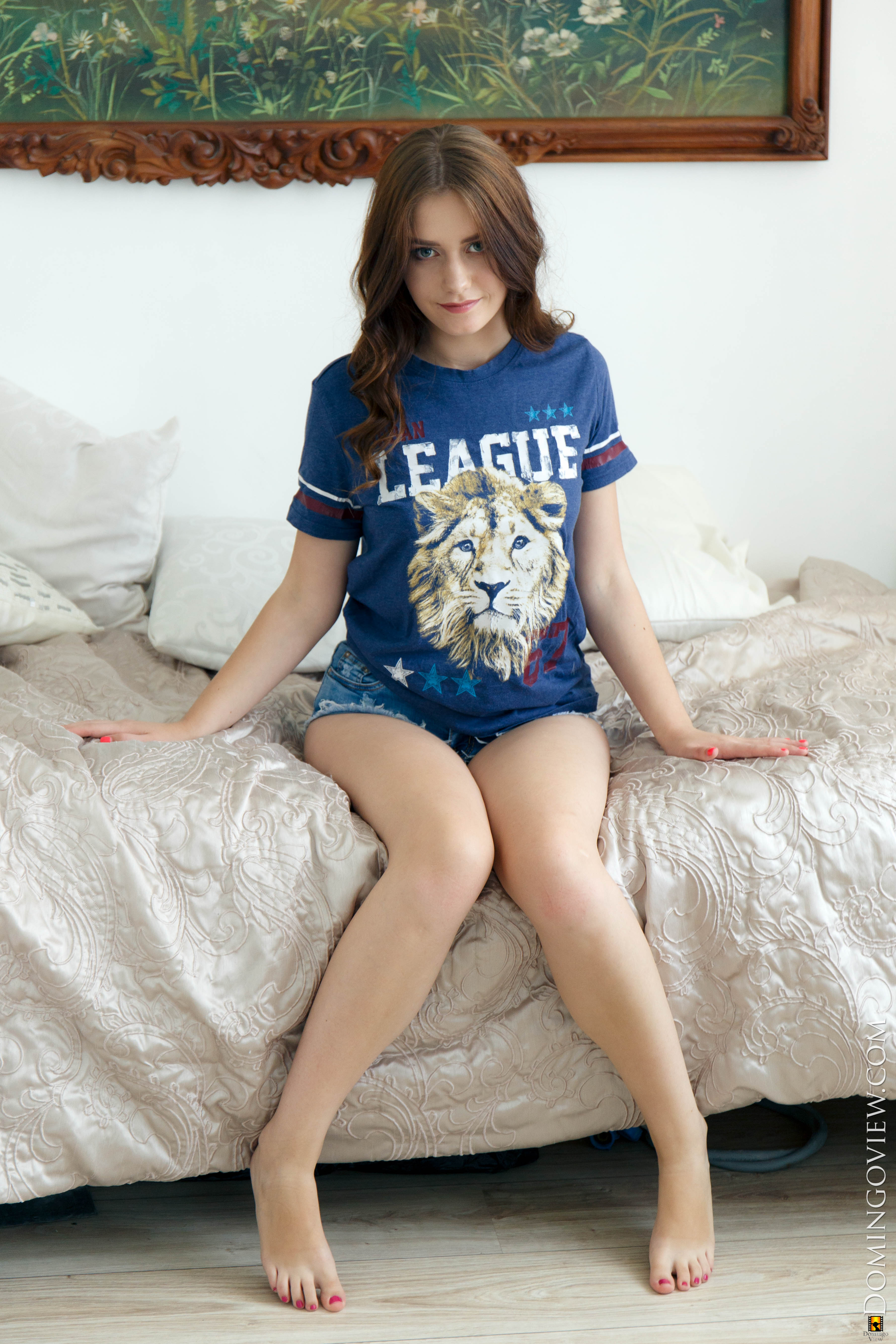 Sanija in Domingo View set Supermodel With Open Legs