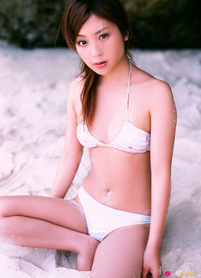 Natsuko Tatsumi in Falling for You from All Gravure
