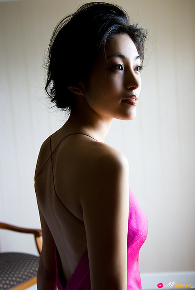 Noriko Aoyama in Touch me in the Morning from All Gravure