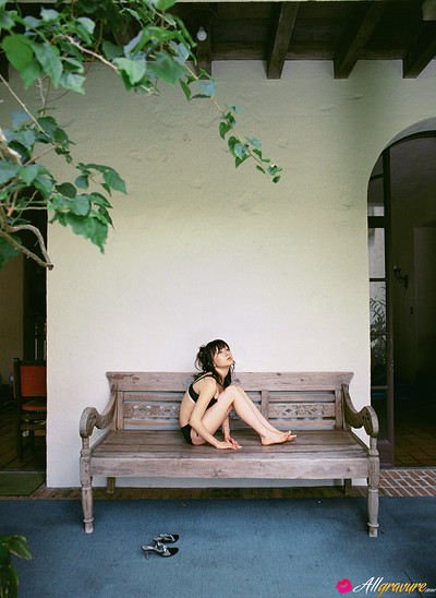 Nozomi Ando in Un Deux Troi from All Gravure