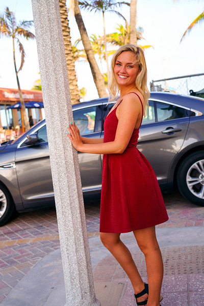 Winter in Florida Upskirt from Ftv Girls
