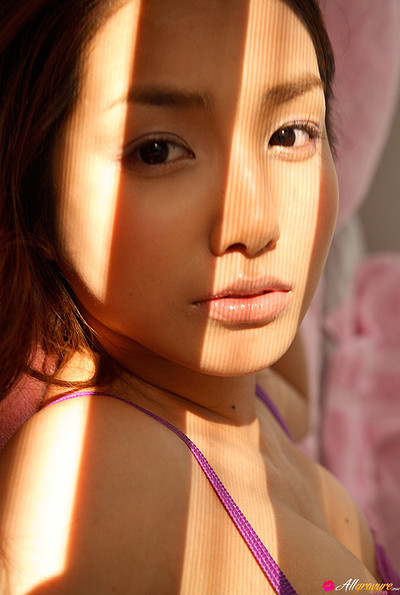 Reiko Suho in Border Line from All Gravure