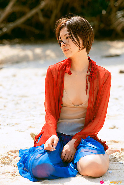 Reina Asami in Be Natural from All Gravure