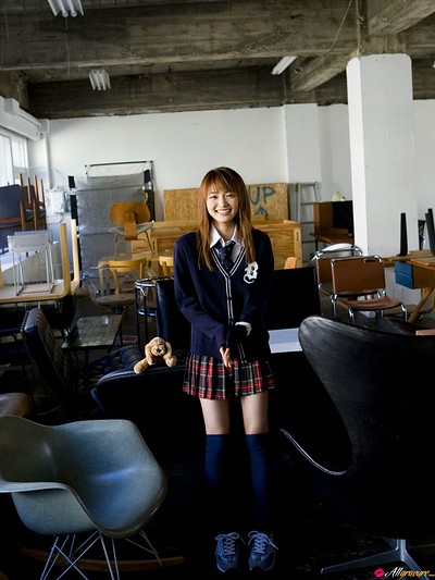 Rei Okamoto in Sing Out 1 from All Gravure