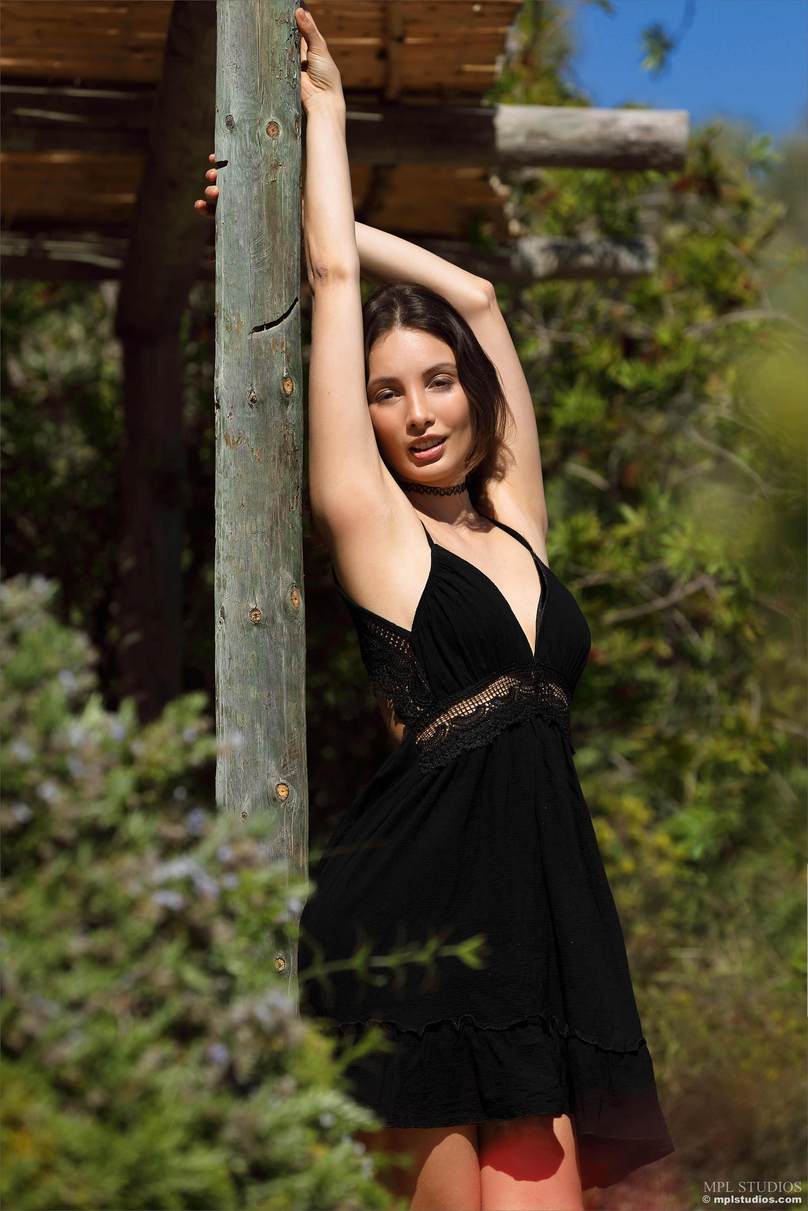 Calypso in MPL Studios set Sun Soaked