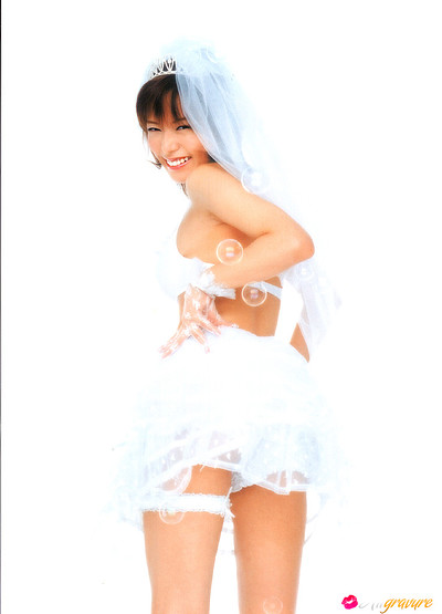 Yumiko Shaku in Bessatsu Shaku Yumiko from All Gravure