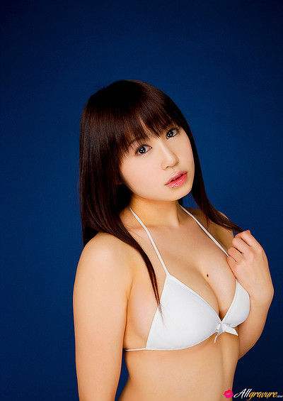 Kana Houjou in First Shots from All Gravure