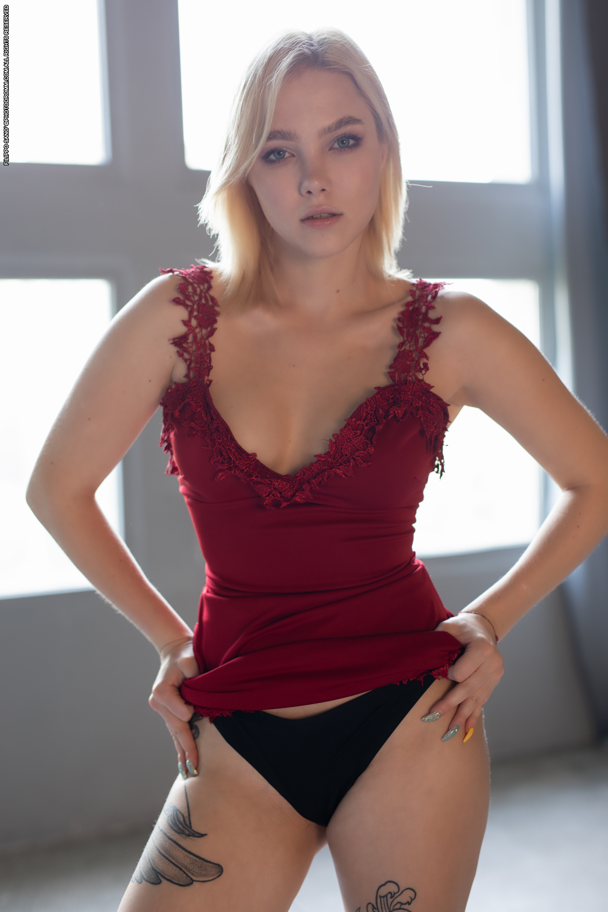 Sandy in Photodromm set Studio Line II