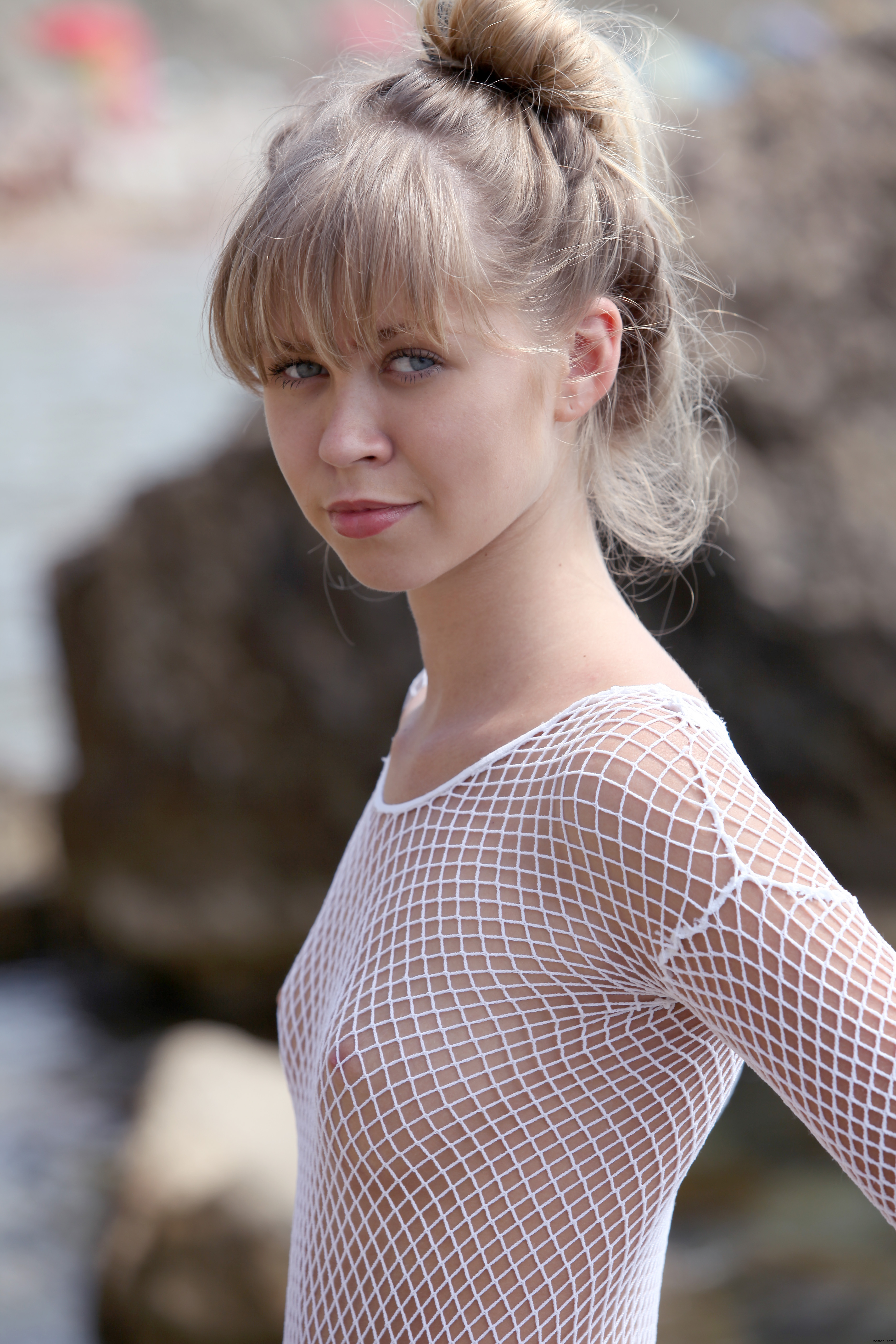 Alicia in Zemani set Netting