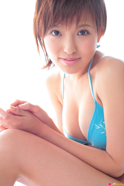Erisa Nakayama in Take Me from All Gravure