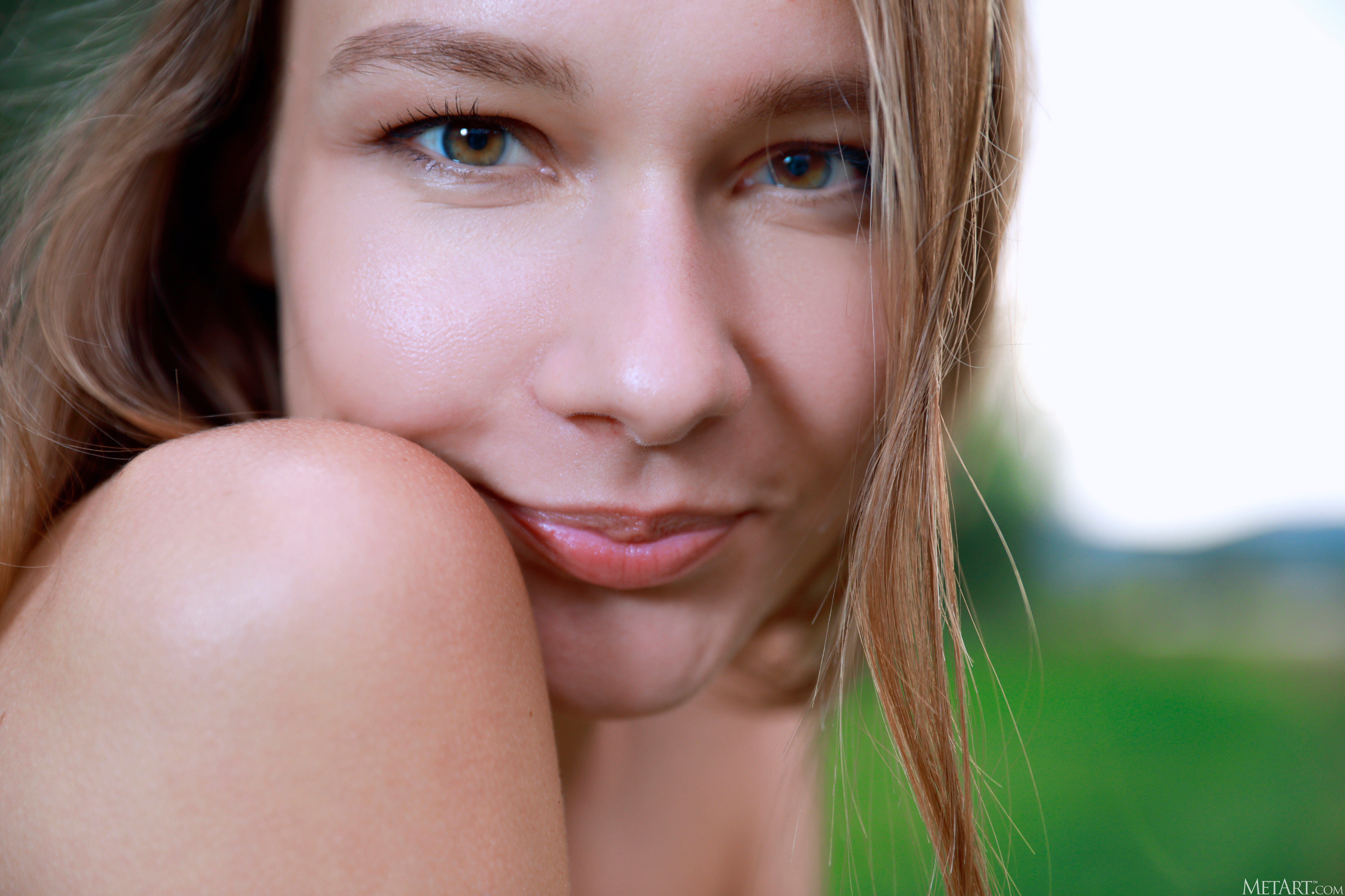 Mirabella in Metart set Boombox