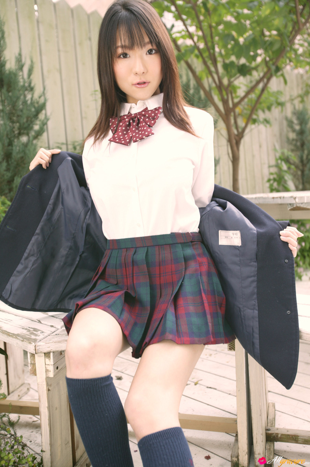 Mizuki Horii in All Gravure set Schoolgirl Surprise-3117341