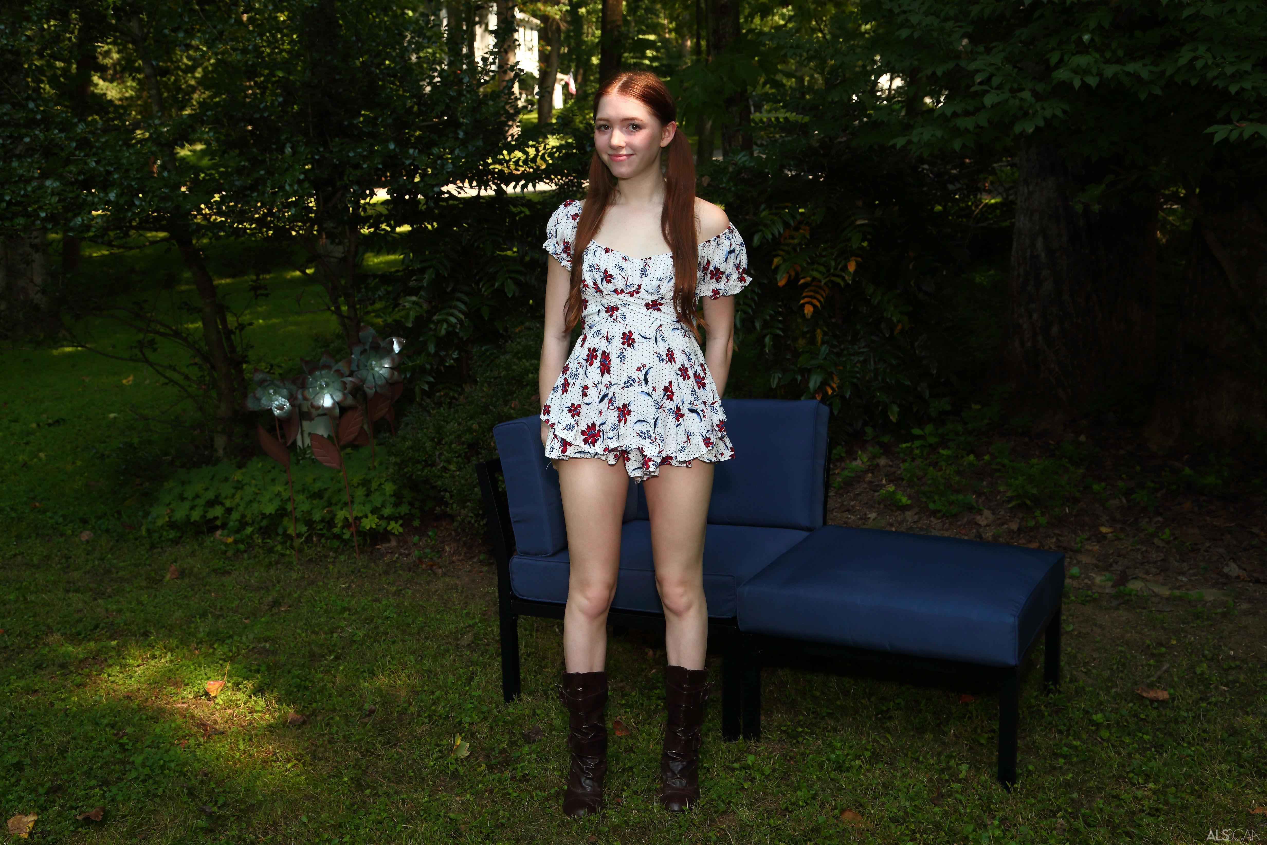 Myra Glasford in Als Scan set Red Romper