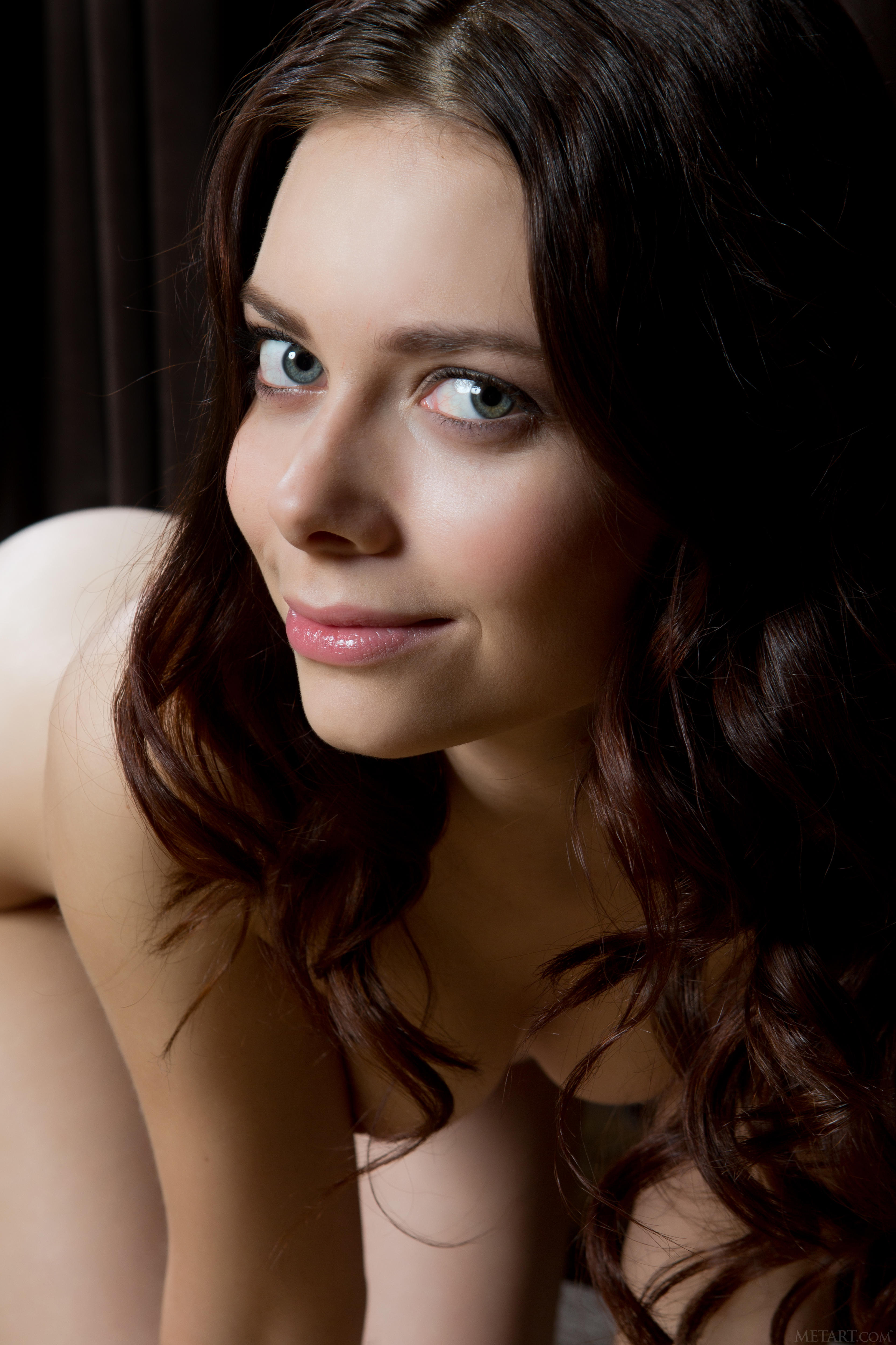 Kei A in Metart set Solaz