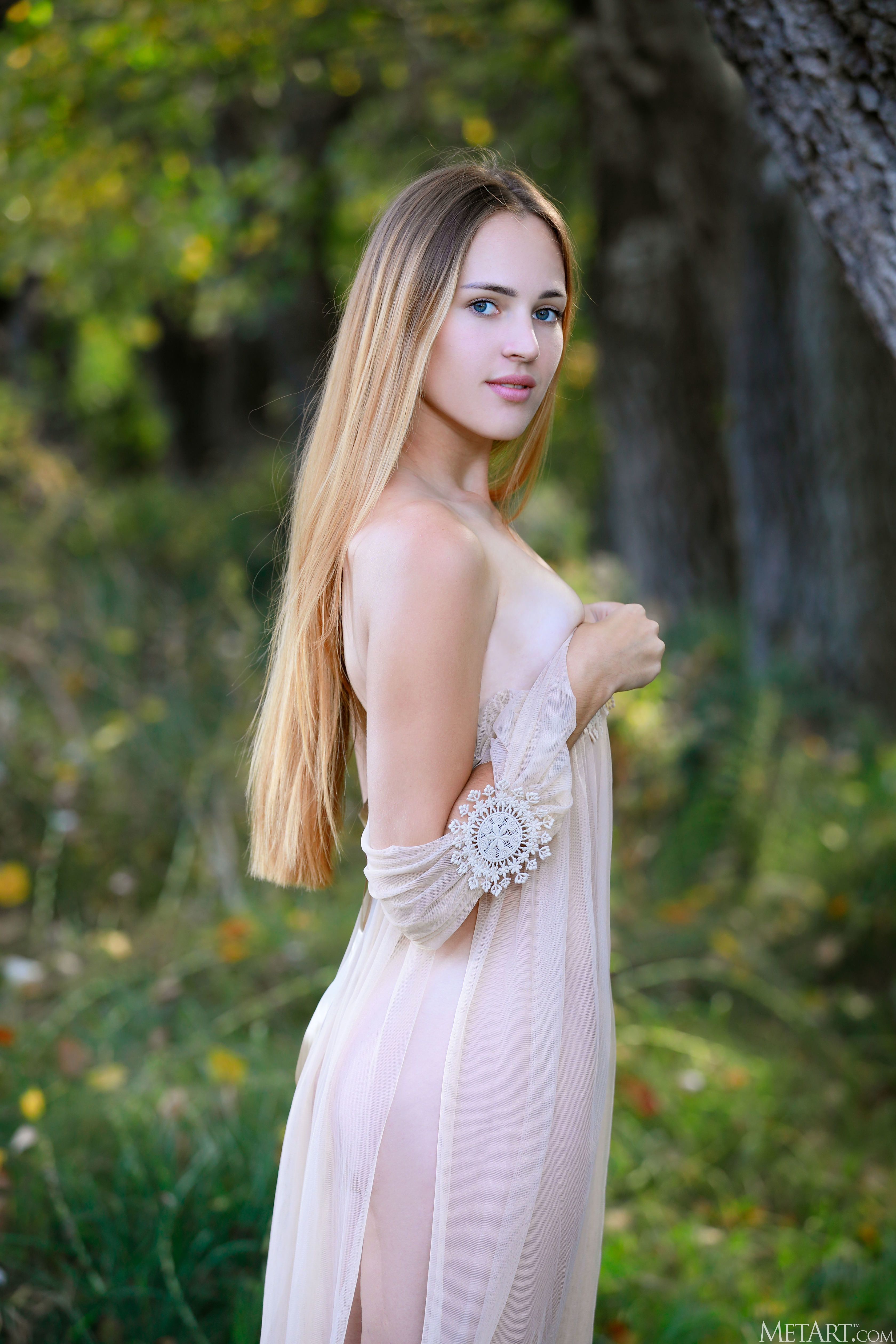 Hailey in Metart set Bouquet