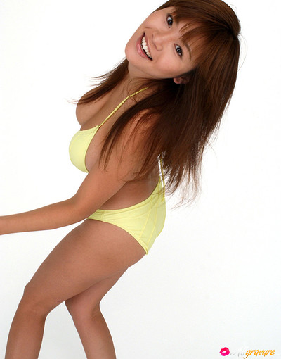 Yoko Matsugane in Bow Down from All Gravure