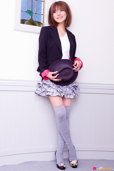 Ranko Kanbe in Magic from All Gravure