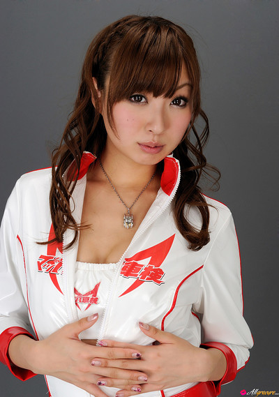 Yuka Tachibana in Top Racer Girl from All Gravure