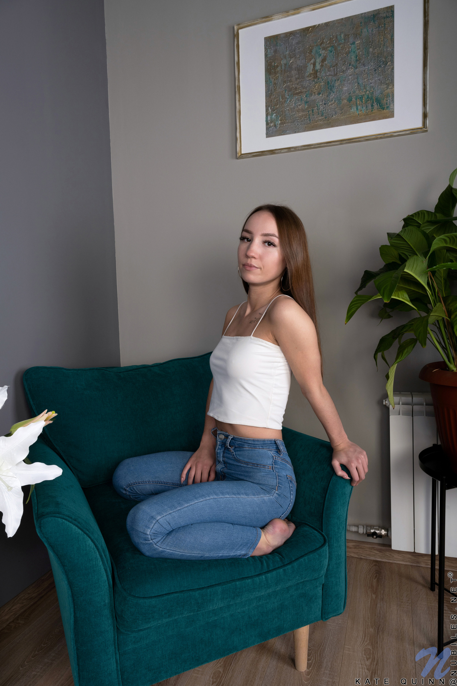 Kate Quinn in Nubiles set Come Closer
