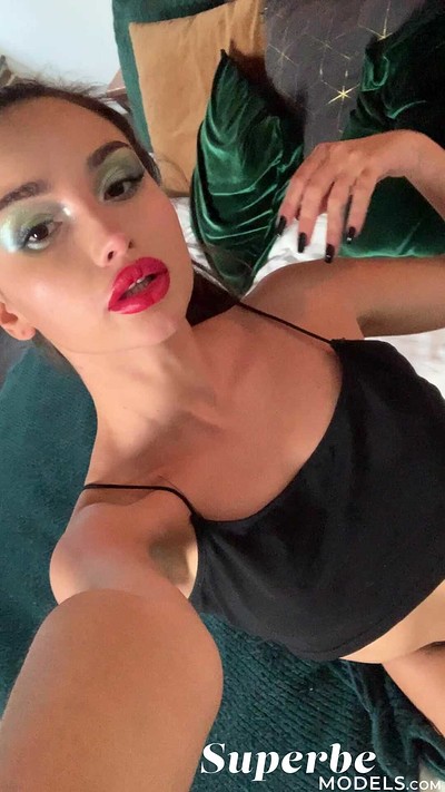 Jess Leon in Jess Leon from Superbe Models