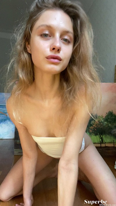 Amelie Lou in Amelie Lou from Superbe Models