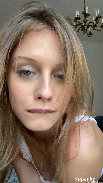 Amelie Lou in Amelie Lou from Superbe Models
