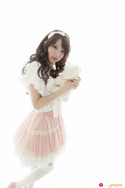Rina Aizawa in True Princess from All Gravure