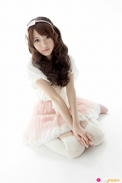 Rina Aizawa in True Princess from All Gravure