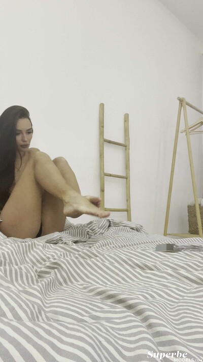 Jess Leon in Jess Leon from Superbe Models