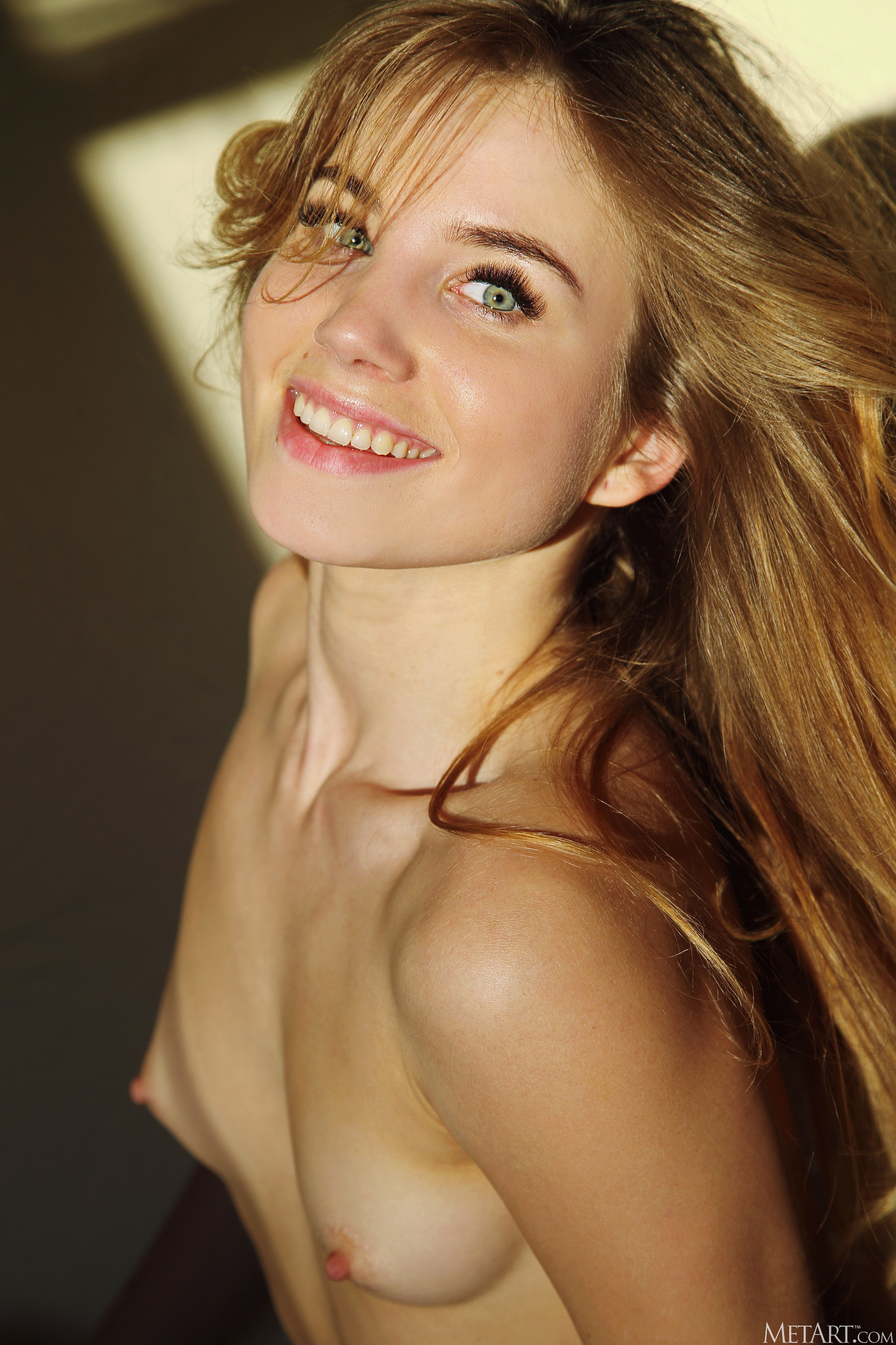 Lola Krit in Metart set Shadow Queen