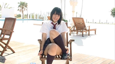 Perfectly Shaped angel Mikako Horikawa bares her gorgeous body