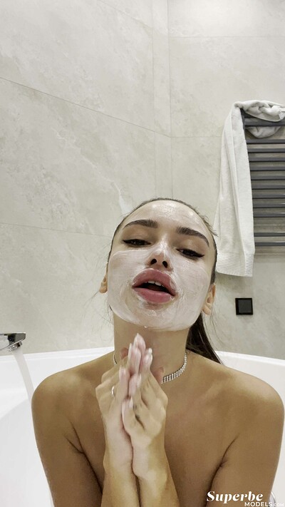 Jess Leon in Jess Leon from Superbe Models