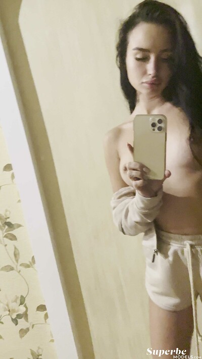 Jess Leon in Jess Leon from Superbe Models