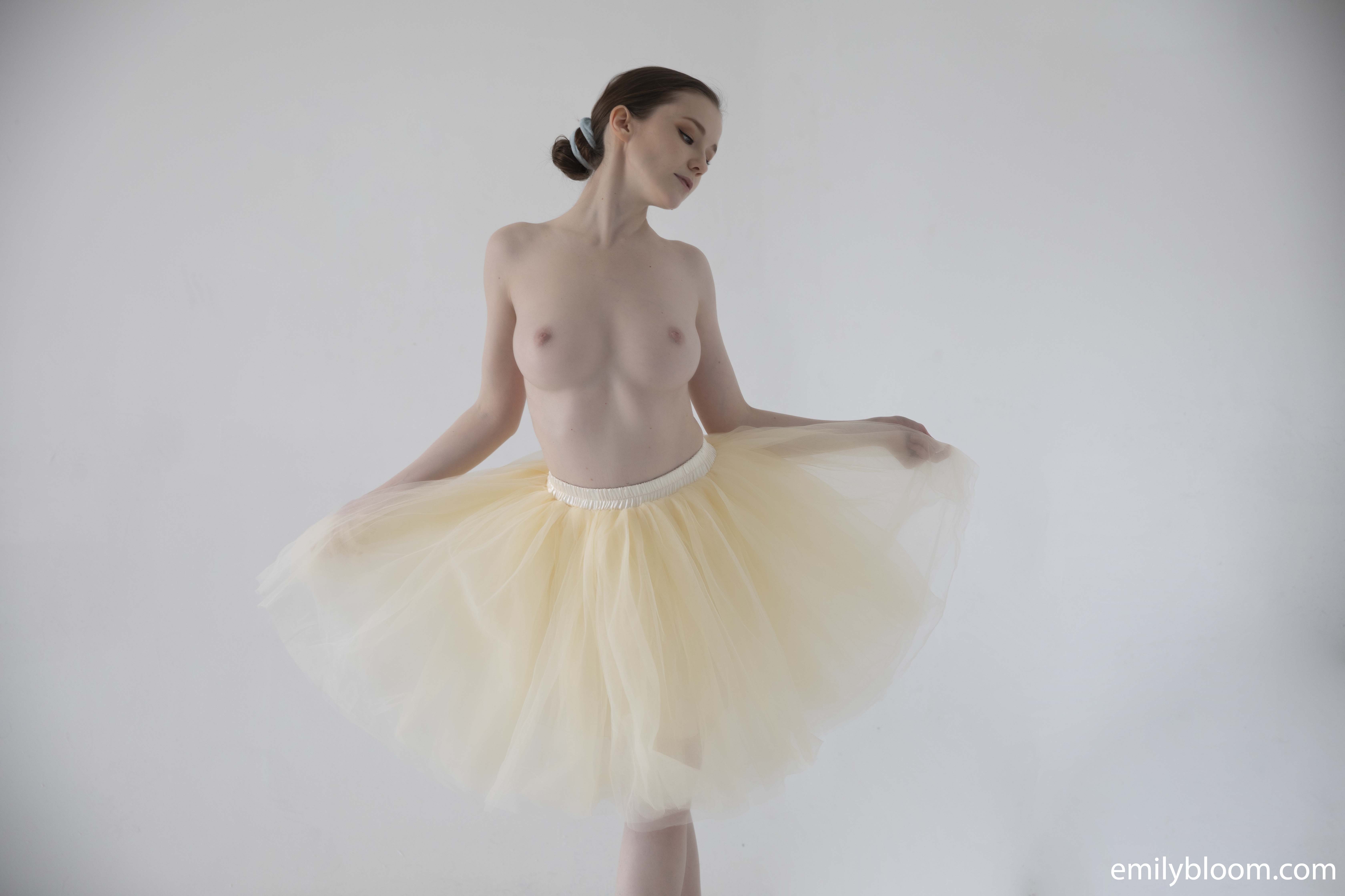 Emily Bloom in The Emily Bloom set Ballerina