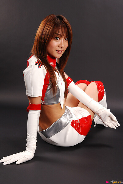 Yuki Aikawa in Race Queen from All Gravure