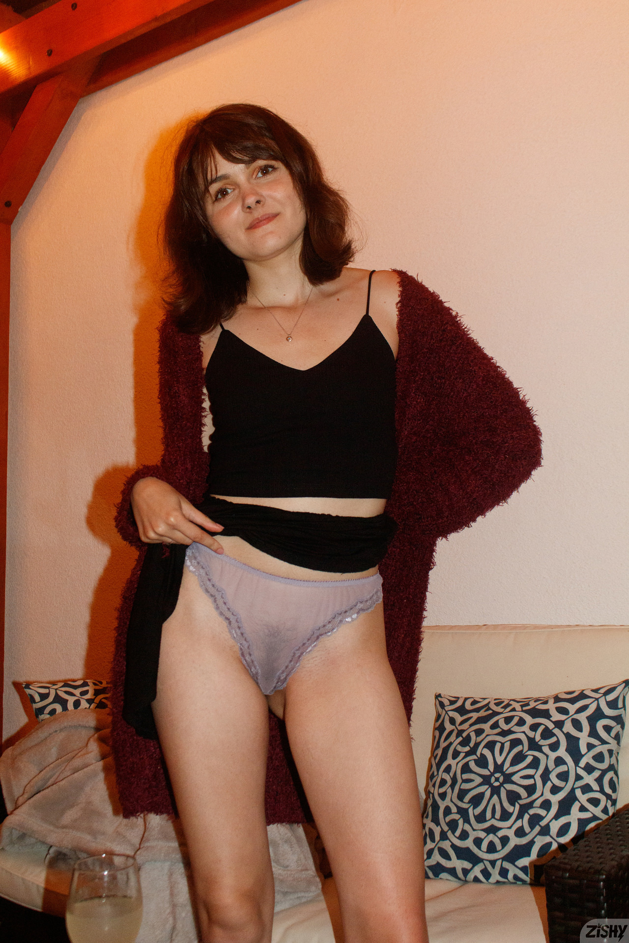 Onna Metcalf in Zishy set Bumble Friends