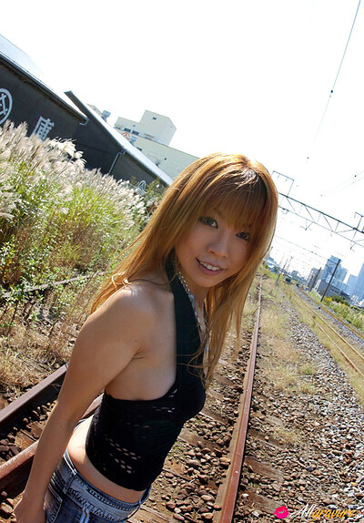 Ami Ayukawa in Tracks from All Gravure