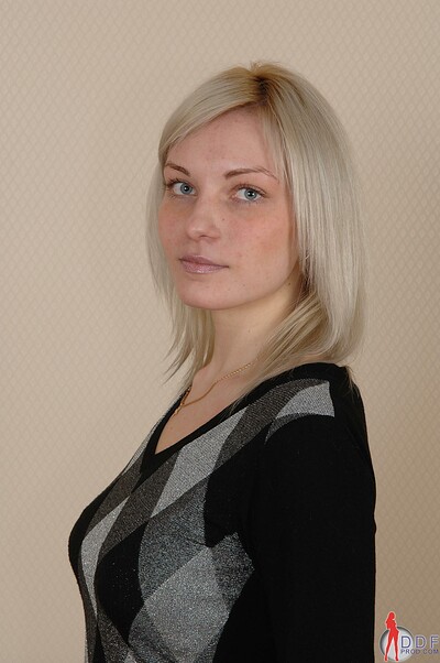 Alisa in Cutie Alisa in first casting from 1 by Day