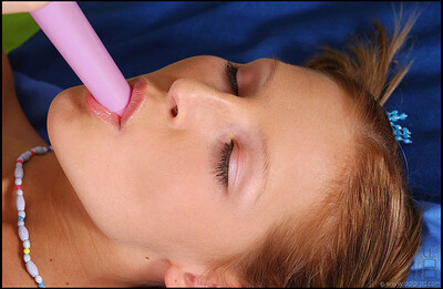 Liz Honey in Young girls who love the sensation from 1 by Day