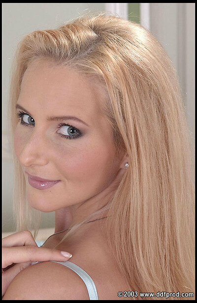 Vivien Sz in The vibrant Vivien is a great examp from 1 by Day