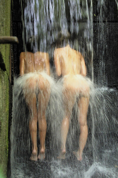  in Water Games from Met Art